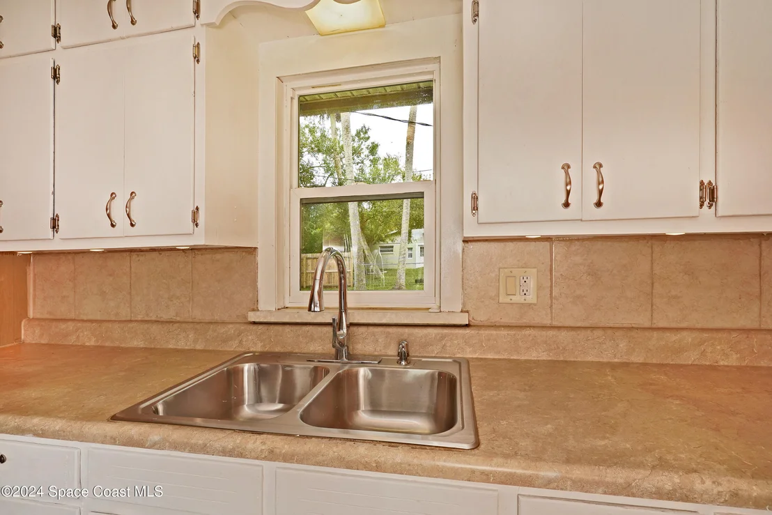 Photo of 2526 Cocoanut Drive