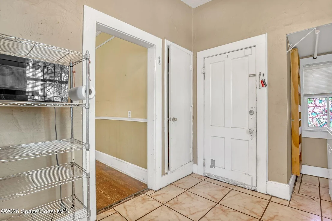 Photo of 107 Oak Street