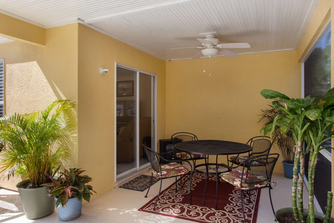 Photo of 6967 Hammock Lakes Drive