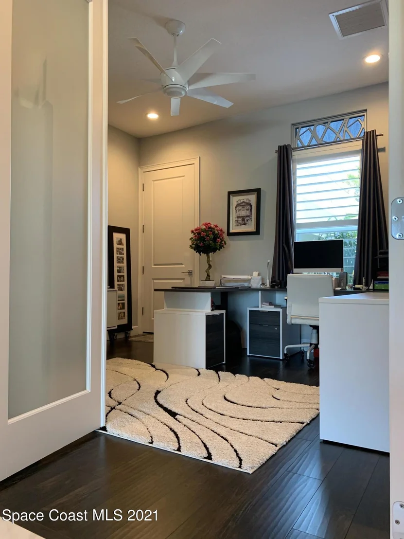 Photo of 2420 Pimlico Lane