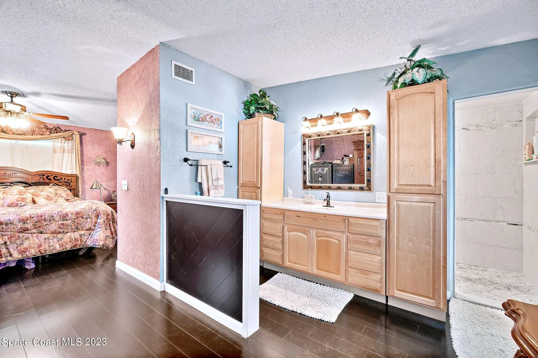 Photo of 6 Vermont Avenue