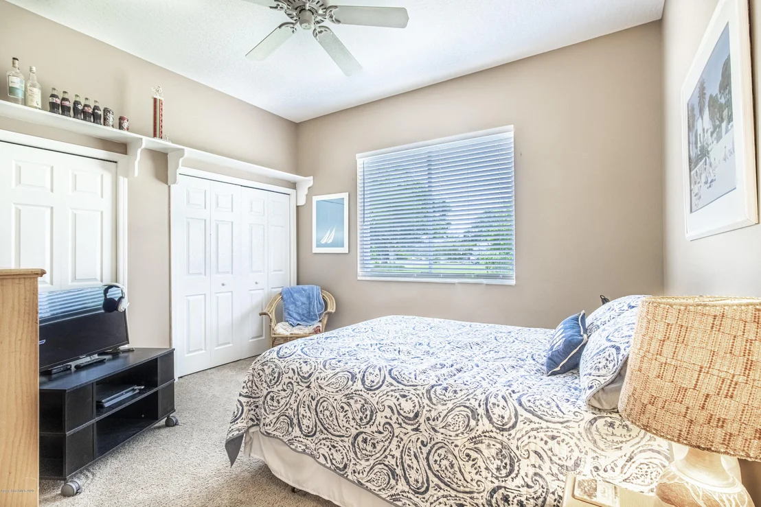 Photo of 735 Glengarry Drive
