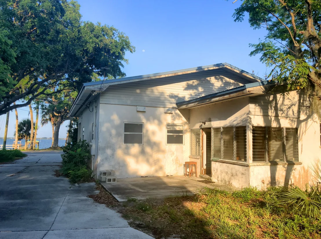 Photo of 3905 N Indian River Drive