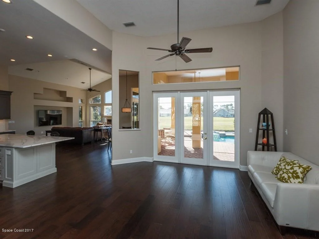Photo of 705 Palmer Way
