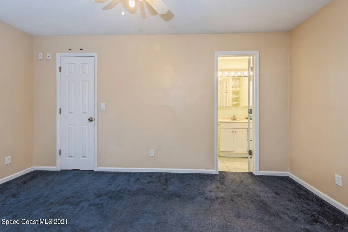 Photo of 7000 Pluto Avenue