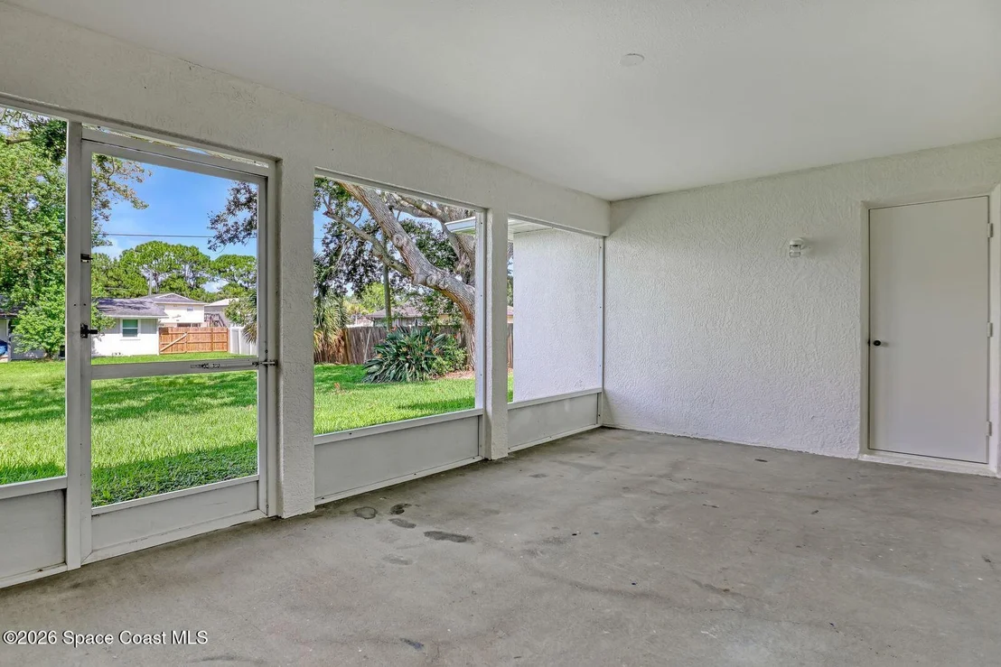 Photo of 6780 Bermuda Avenue