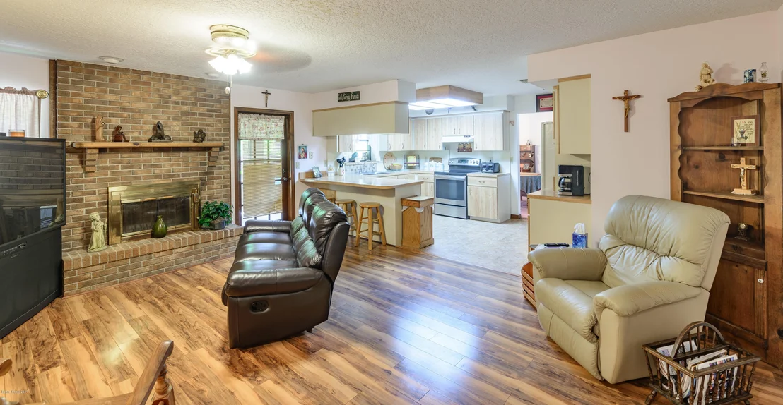 Photo of 2835 Beran Lane