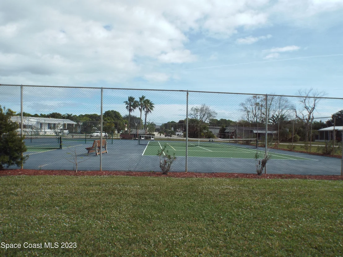 Photo of 1772 Coco Plum Street NE