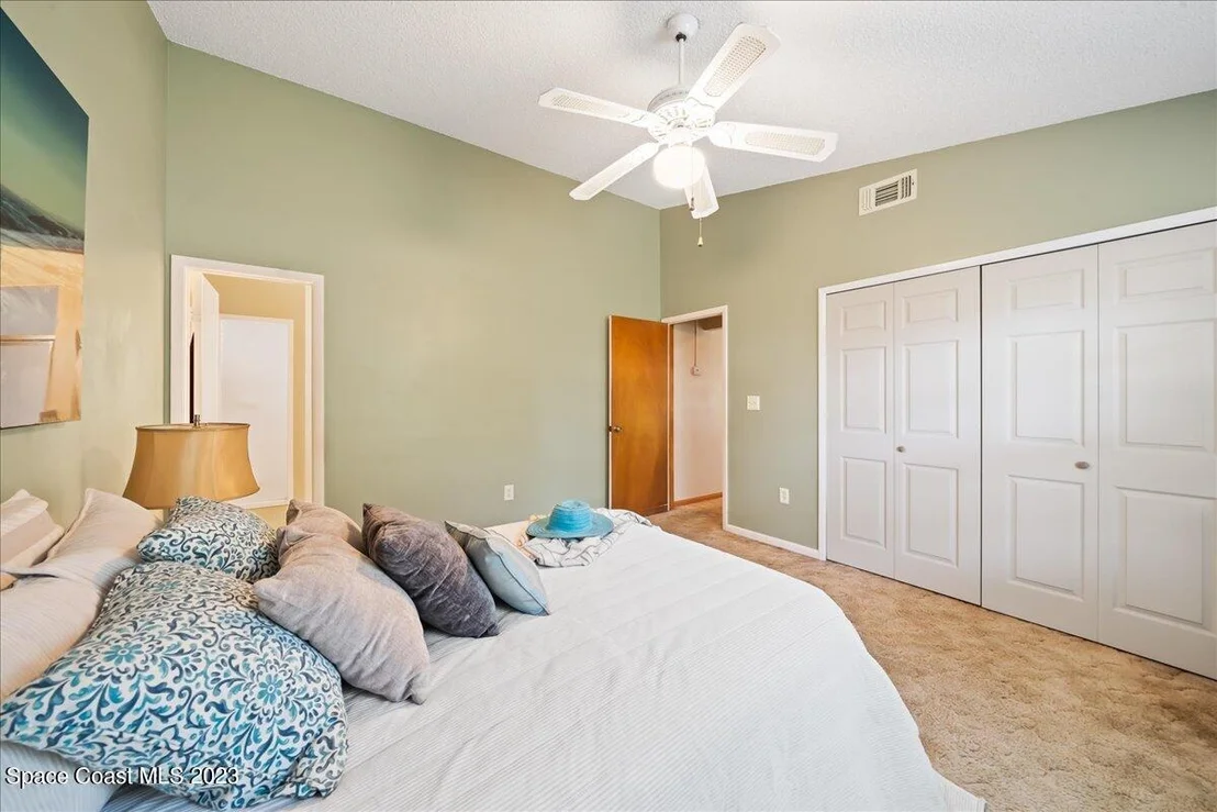 Photo of 809 Pine Valley Court