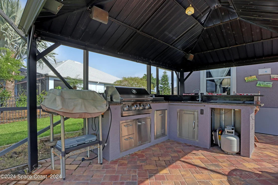Photo of 5833 Goleta Circle