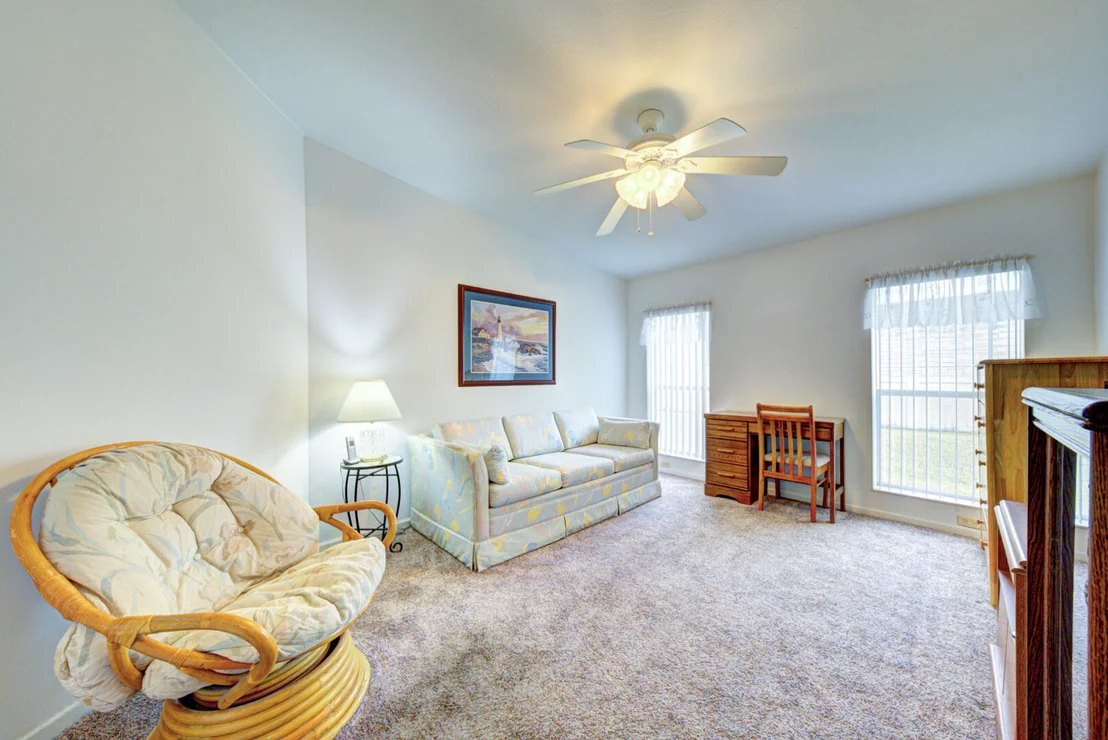 Photo of 665 Outer Drive