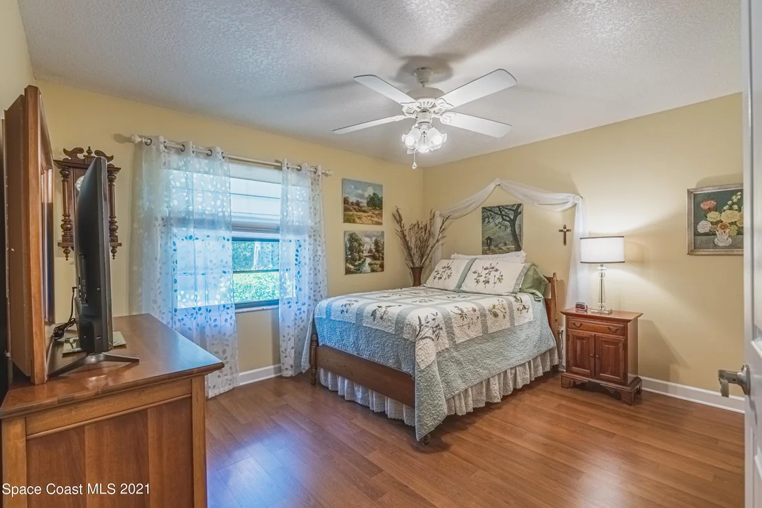 Photo of 5395 Amy Way