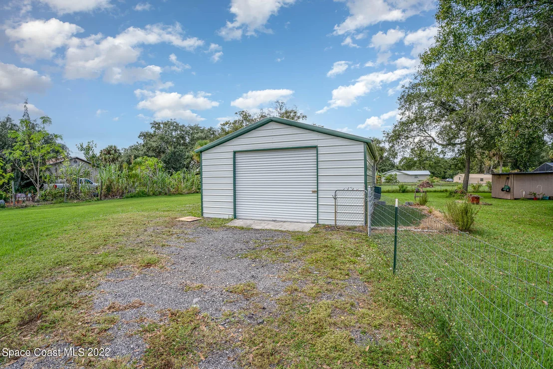 Photo of 2365 Lake Drive