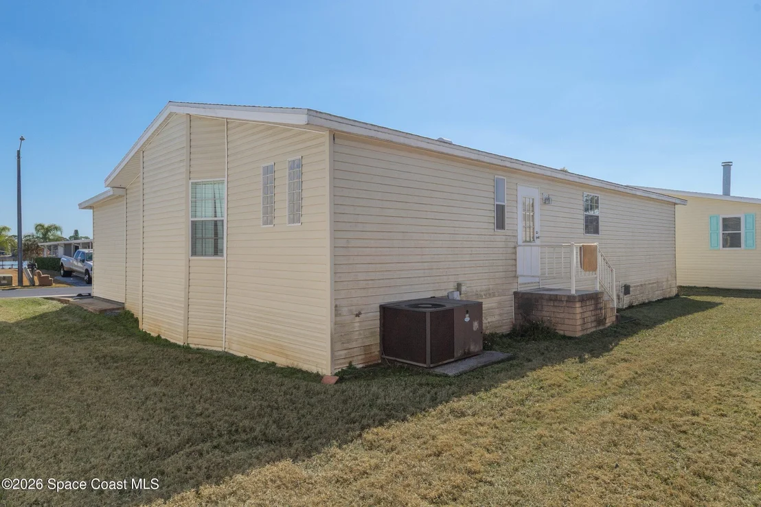 Photo of 122 Scenic Drive