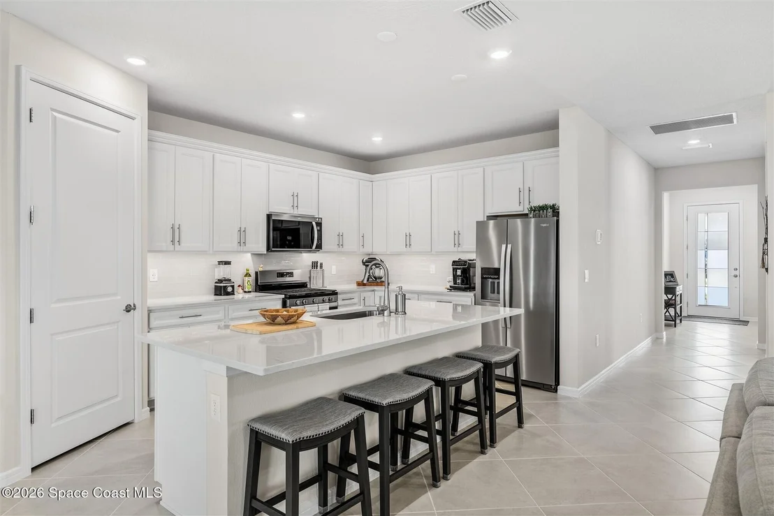 Photo of 3582 Coastline Lane
