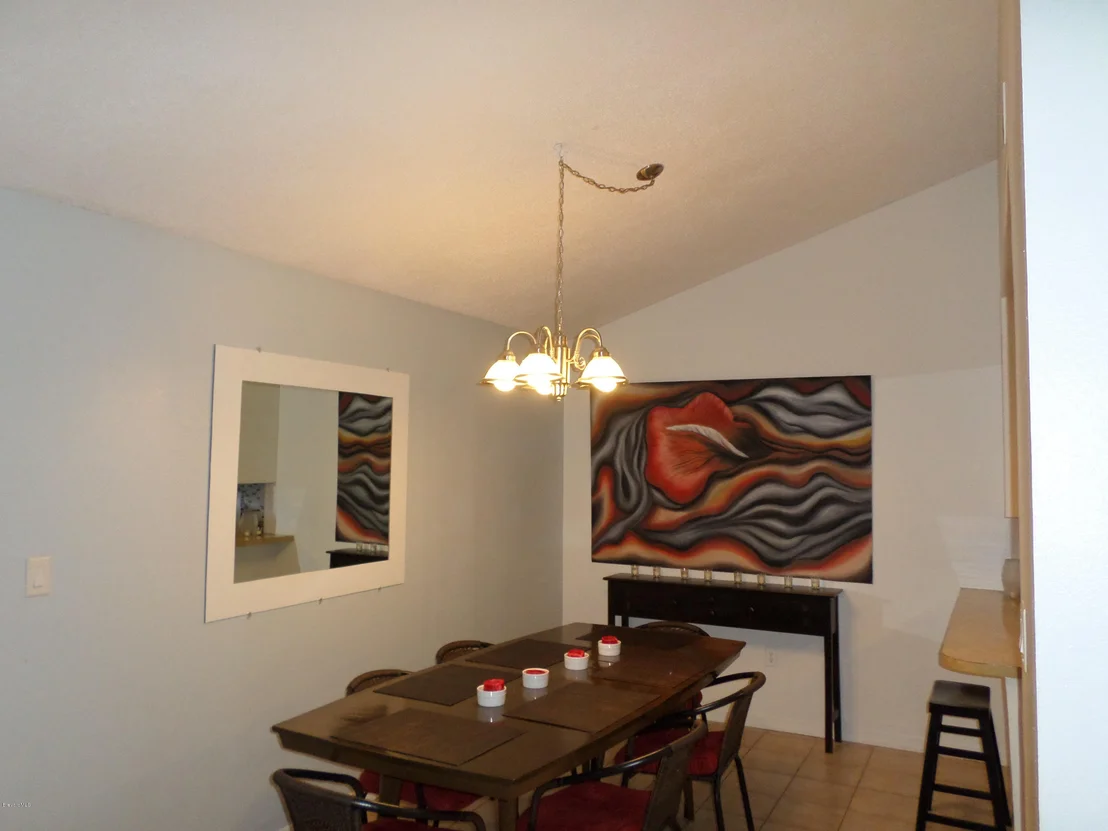 Photo of 7180 Freeport Road