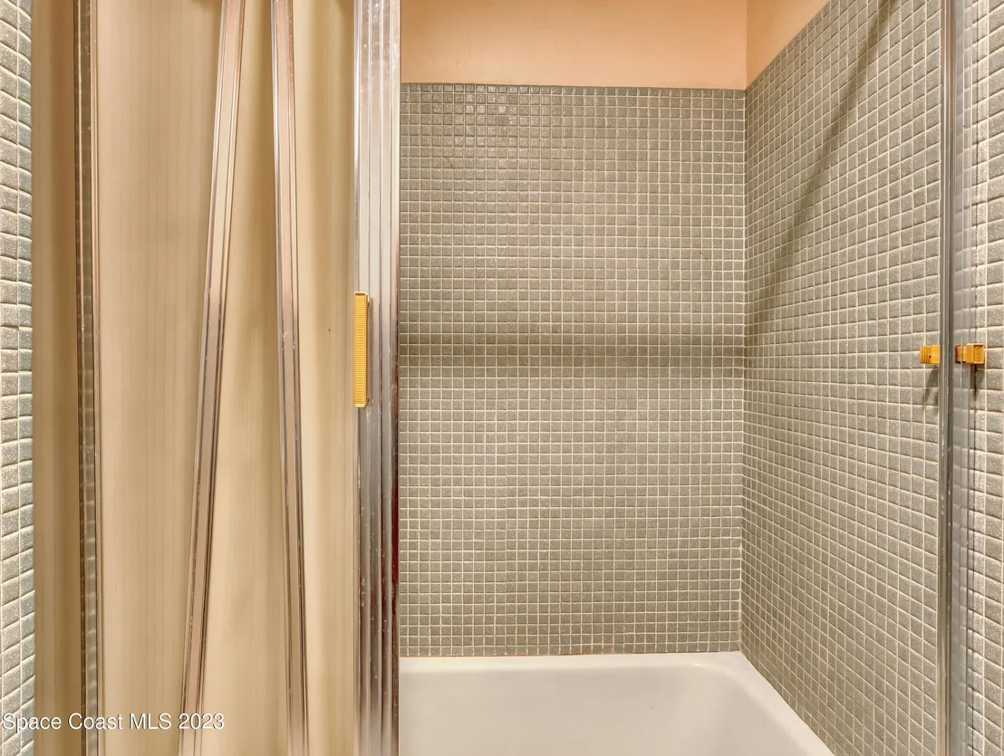 Photo of 2626 Algonquin Drive