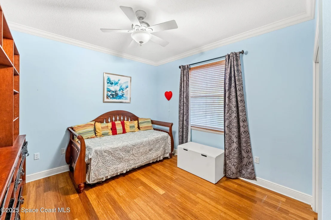 Photo of 4443 Long Lake Road