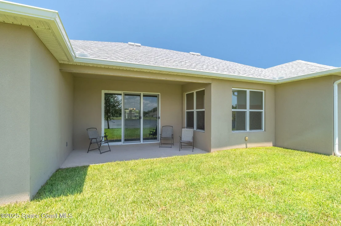 Photo of 2003 Killian Drive NE