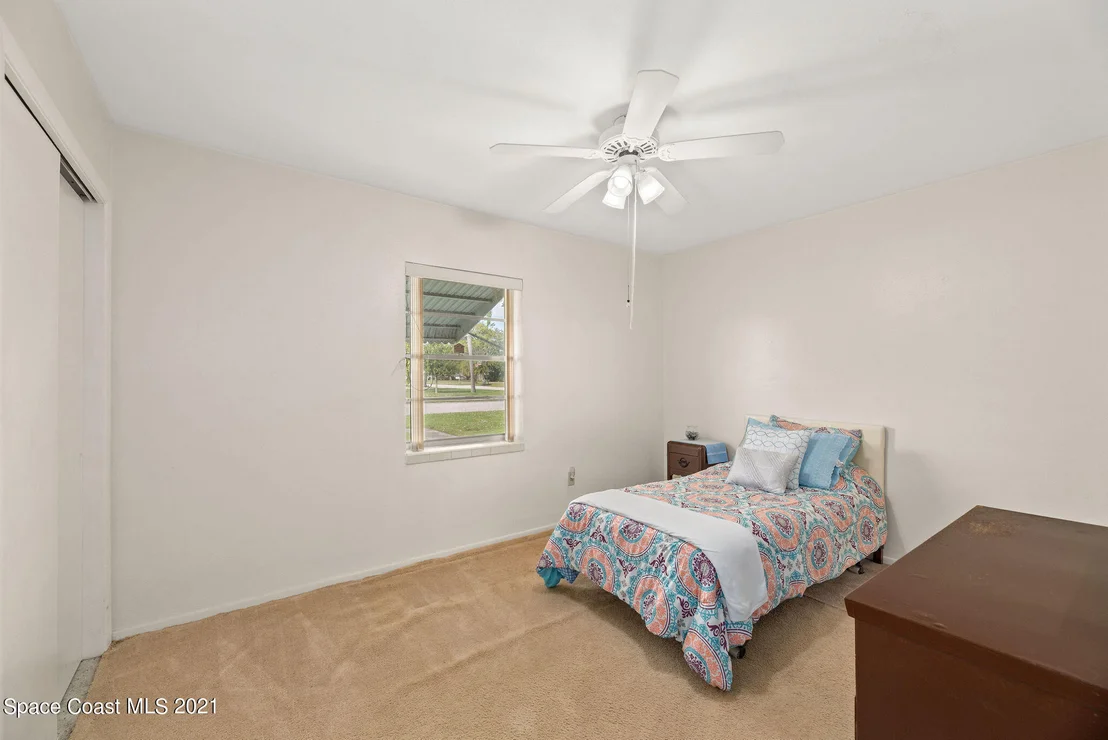 Photo of 319 Holly Lane