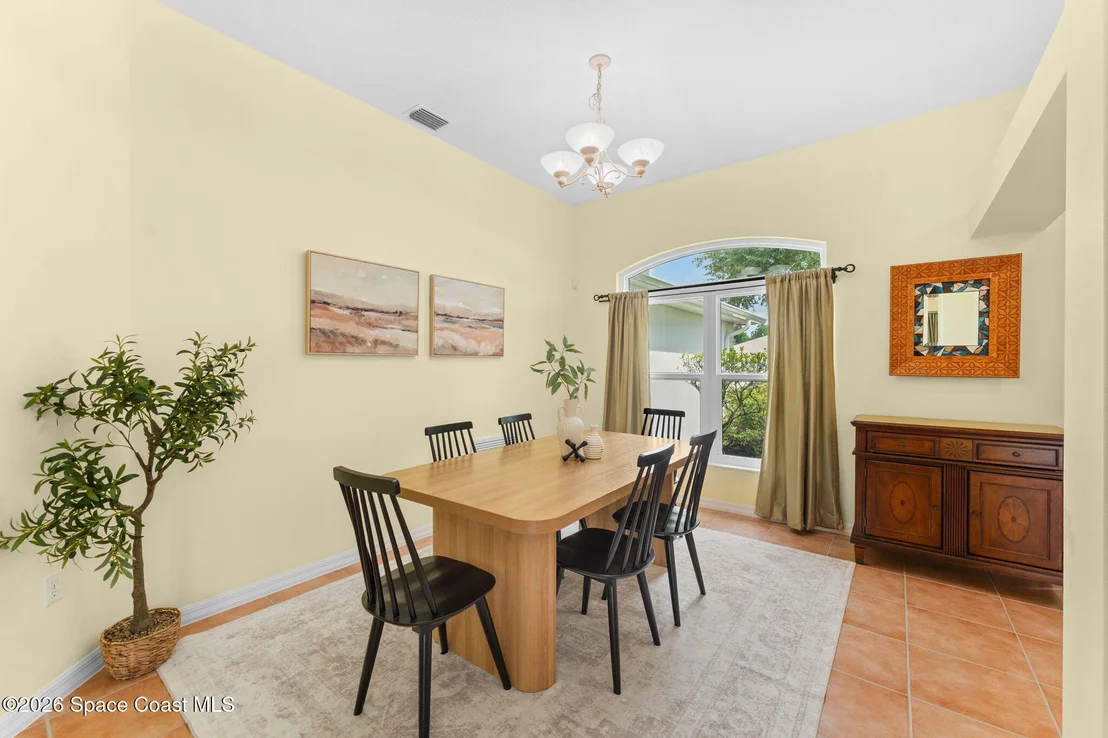 Photo of 805 Potomac Drive