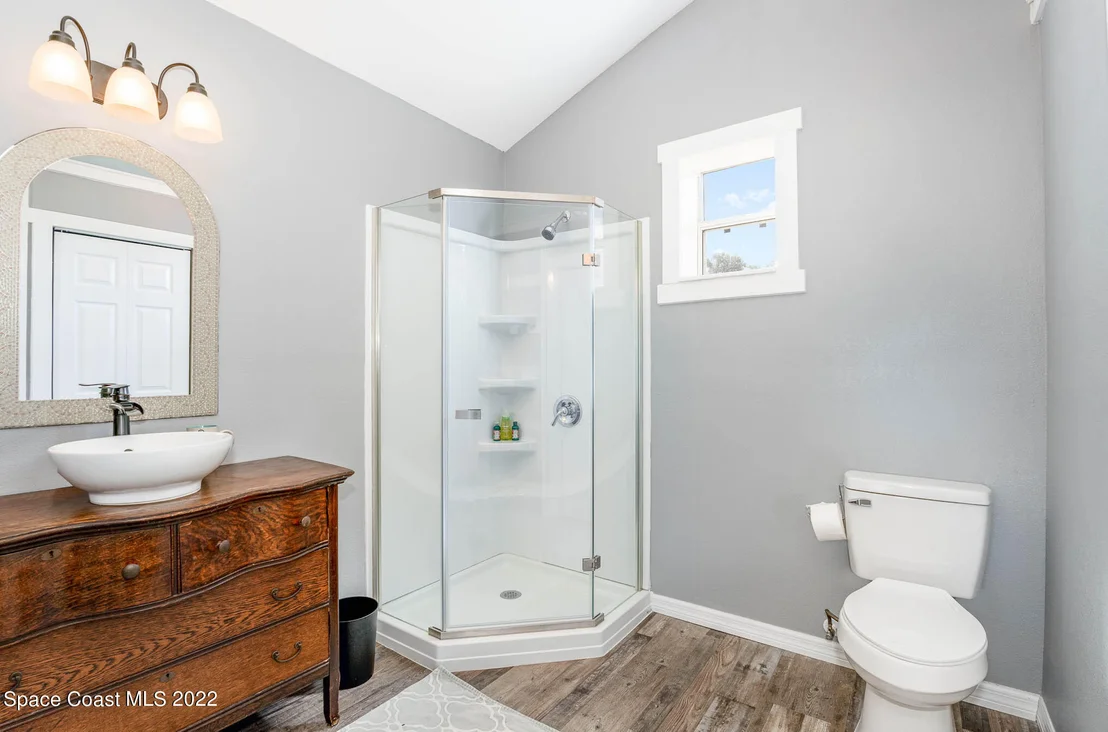 Photo of 3215 Lionel Road