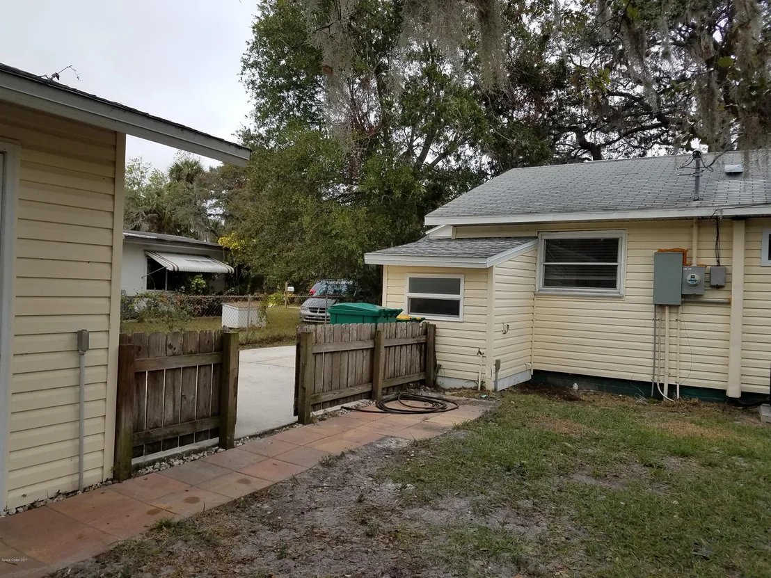 Photo of 853 Hemlock Street