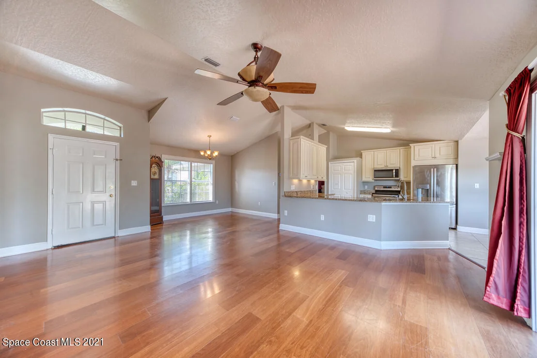 Photo of 5019 Alamanda Drive