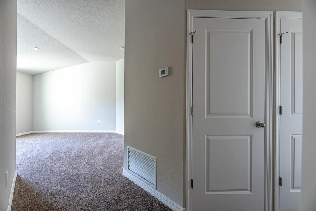 Photo of 354 Dryden Circle