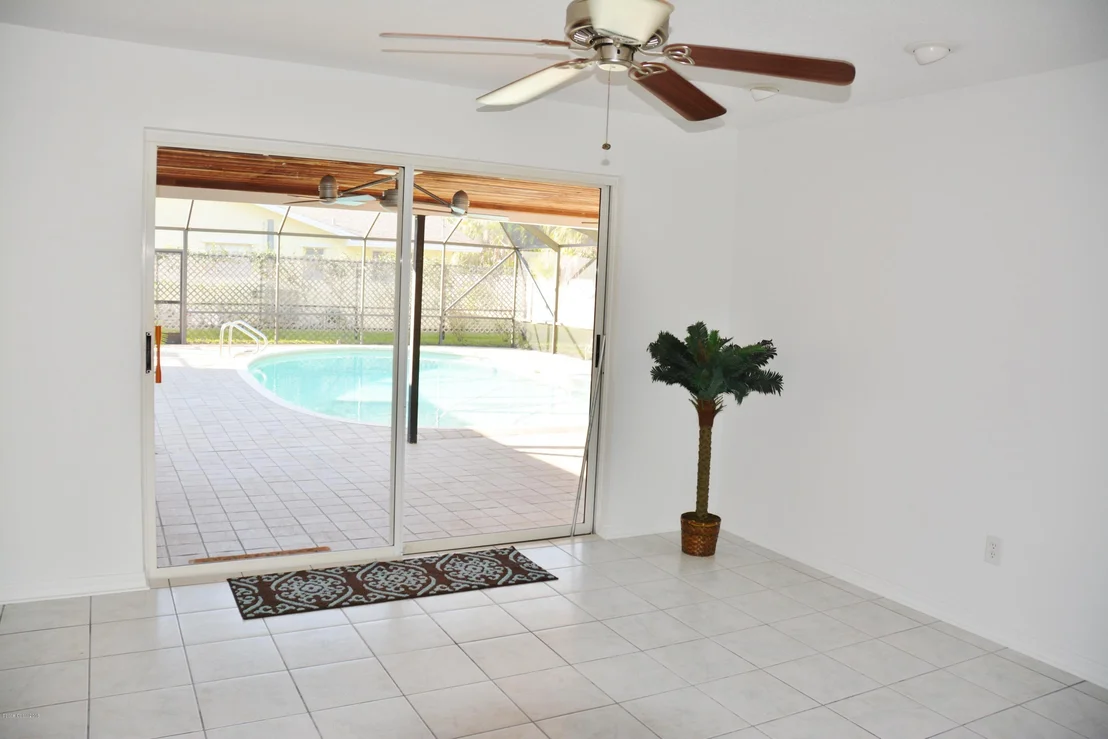 Photo of 740 Oak Ridge Drive