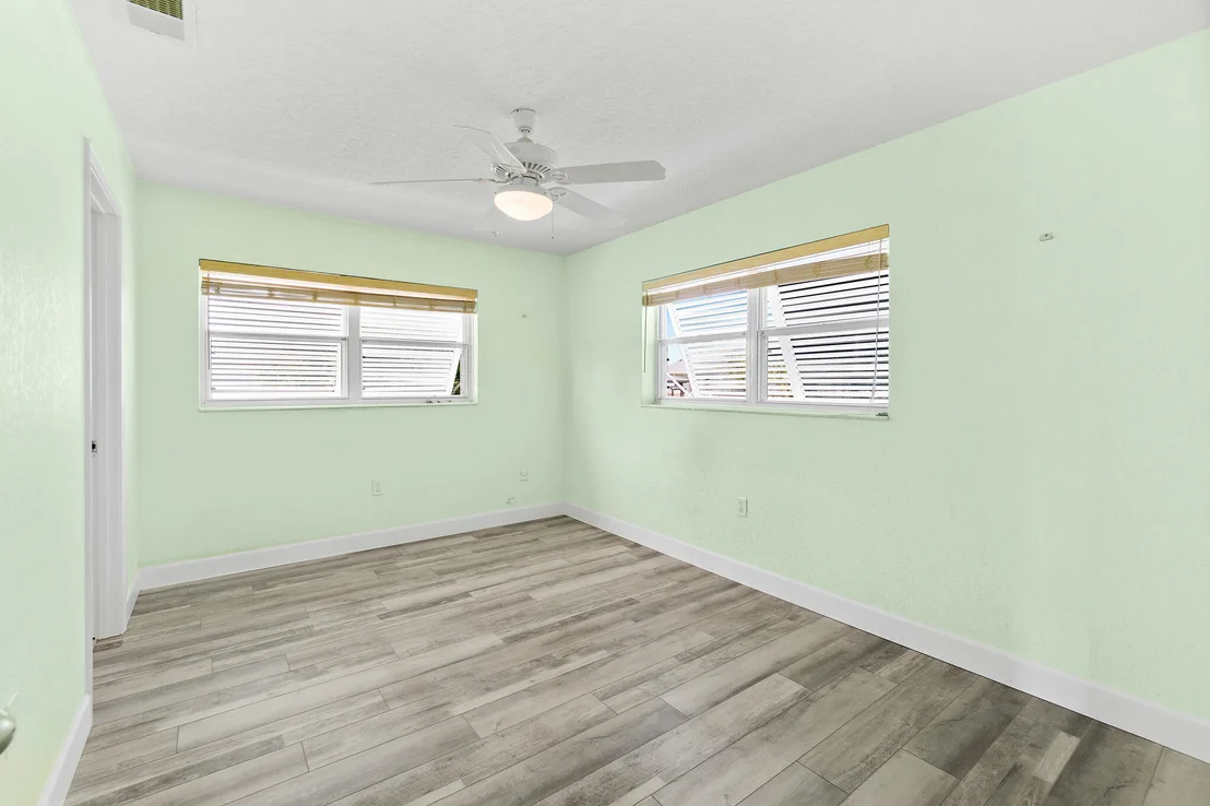 Photo of 453 Penguin Drive