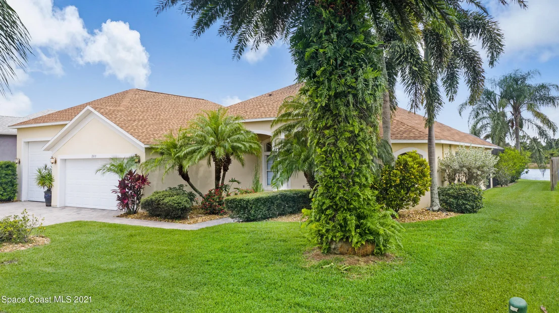 Photo of 2018 Auburn Lakes Drive