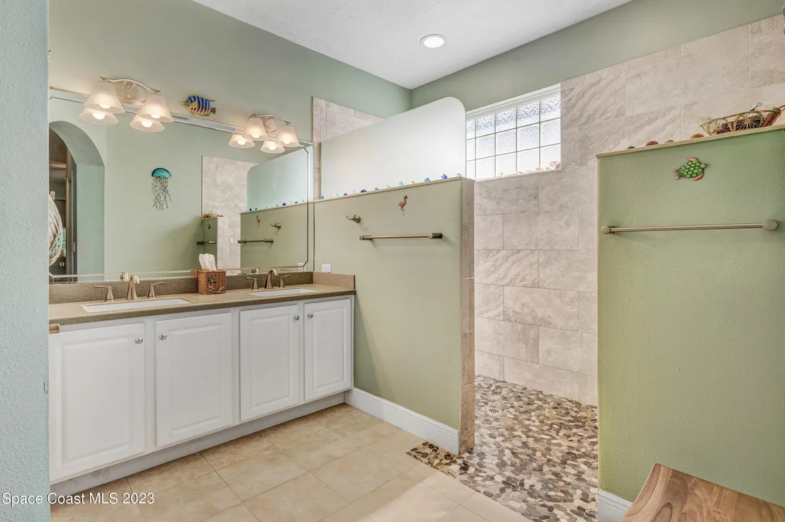 Photo of 405 Barnacle Lane