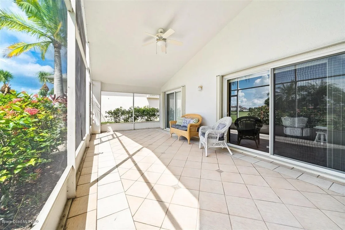 Photo of 2484 Addington Circle