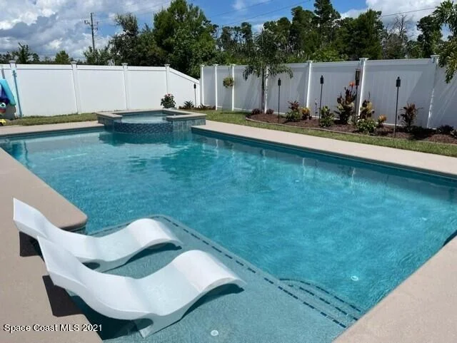 Photo of 1565 Fuji Drive