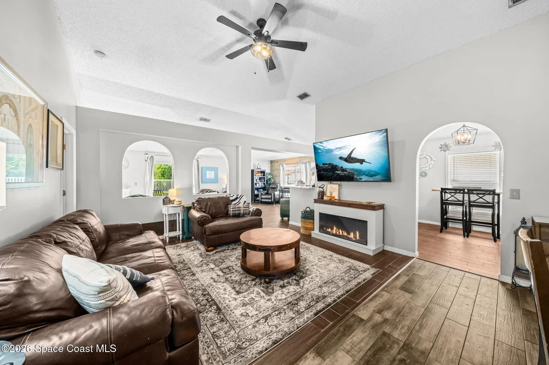 Photo of 4616 Four Lakes Drive