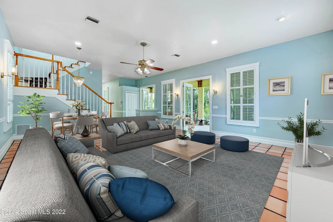 Photo of 155 Bayshore Drive
