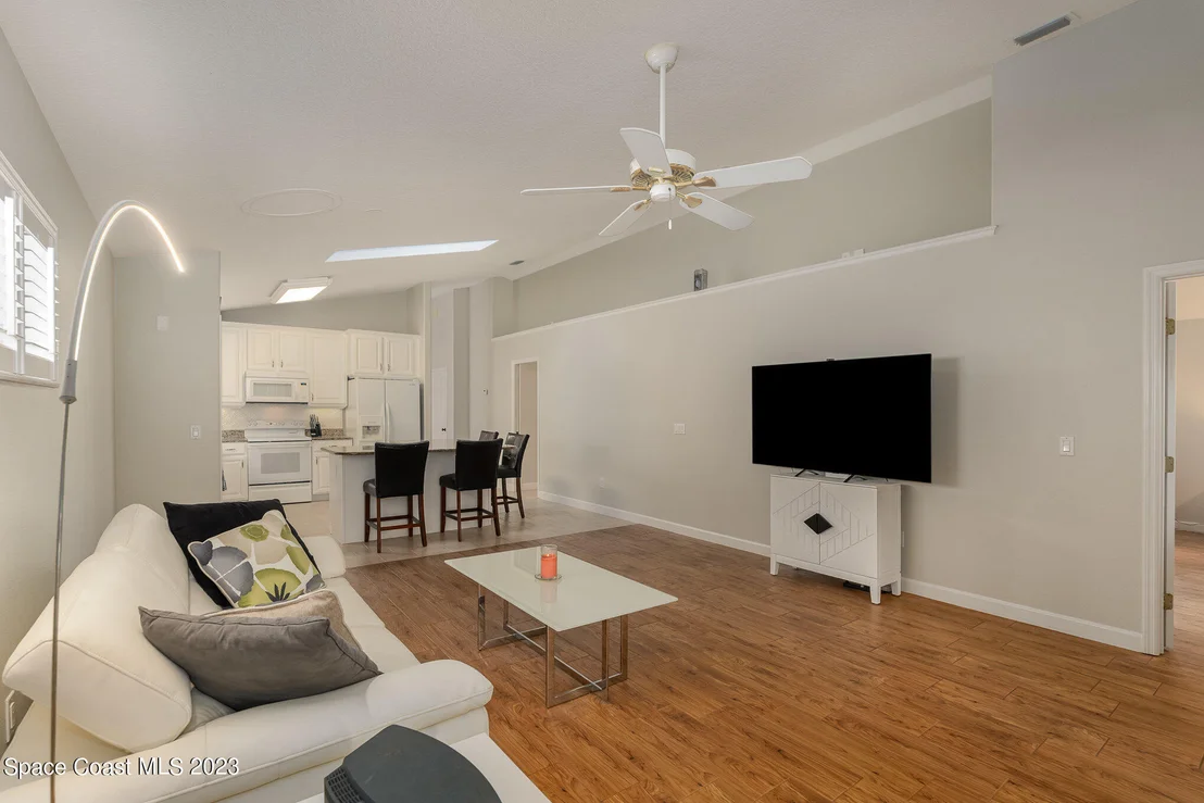 Photo of 1041 S Fork Circle