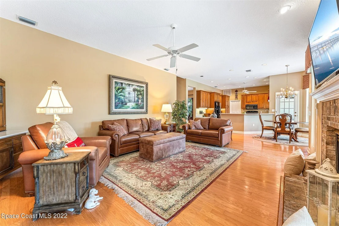 Photo of 4161 Mockingbird Drive