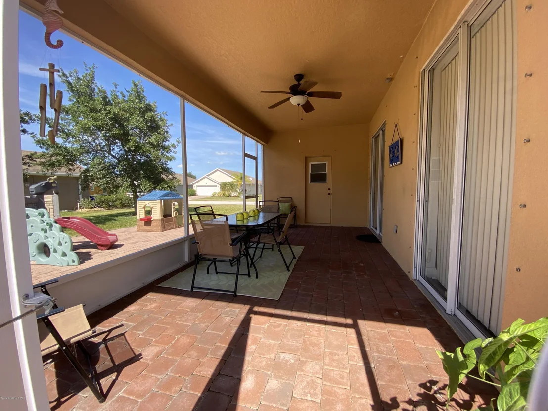 Photo of 2291 Bridgeport Circle
