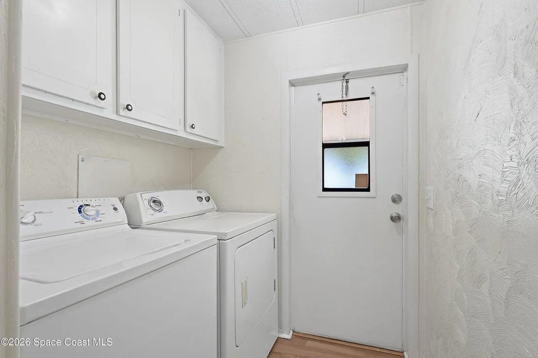 Photo of 566 Dolphin Circle