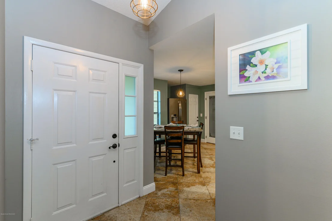 Photo of 816 Pine Shadows Avenue