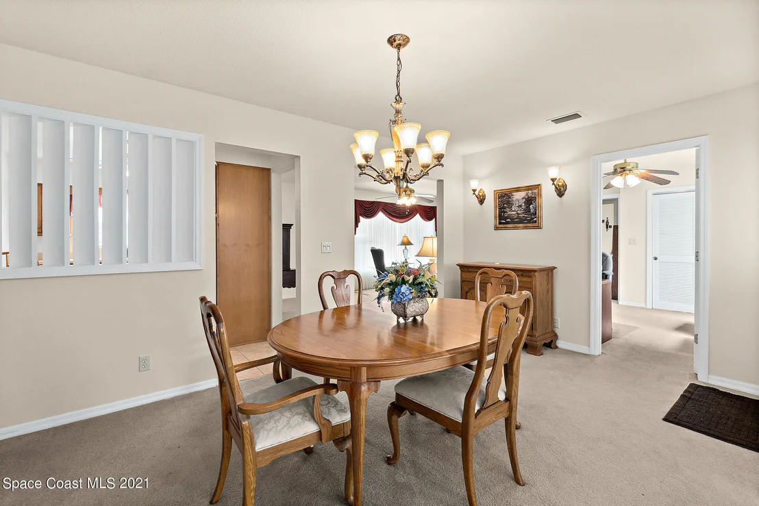 Photo of 1061 Alpine Drive