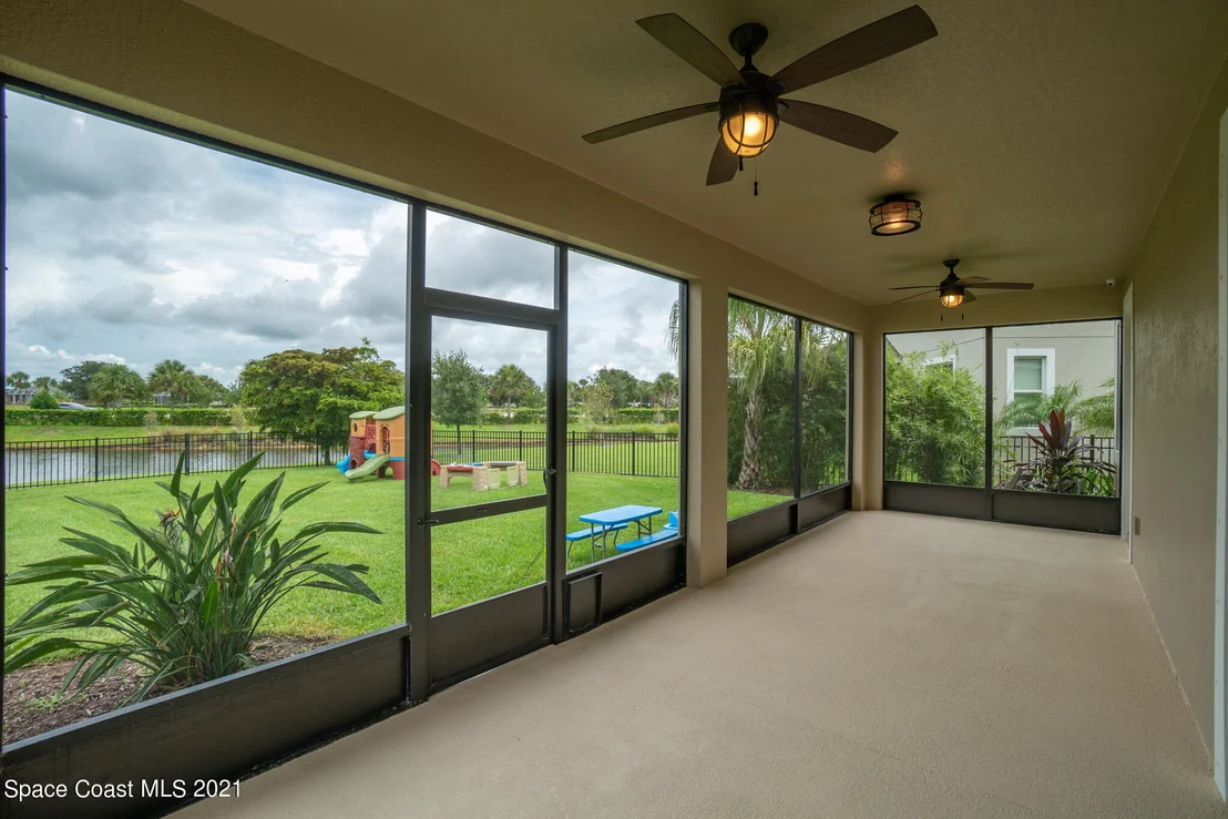 Photo of 3072 Casterton Drive