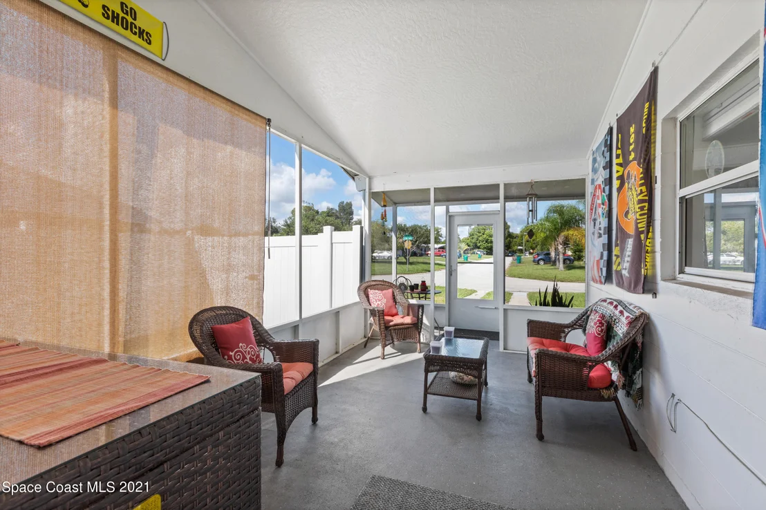 Photo of 4163 Robinhood Drive