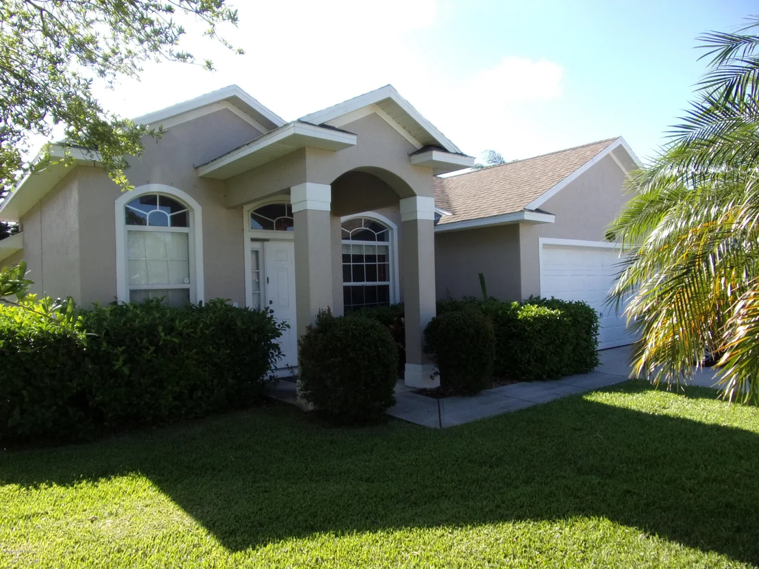 Photo of 1070 Olde Bailey Lane