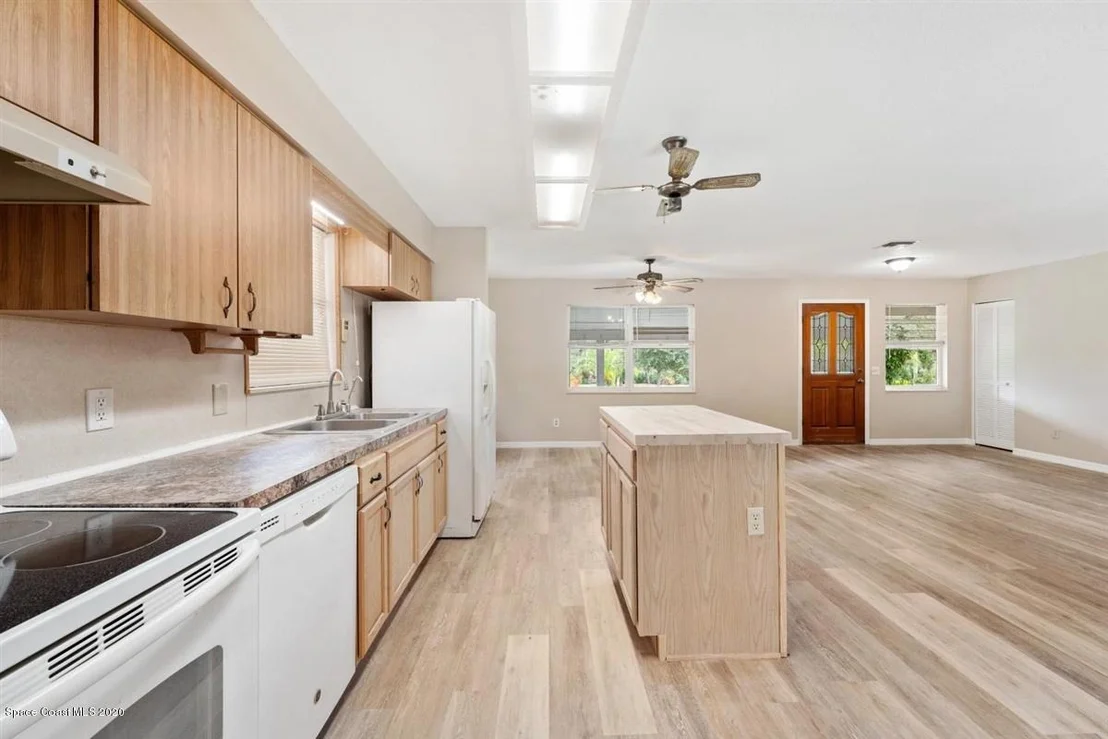 Photo of 3600 Leghorn Road