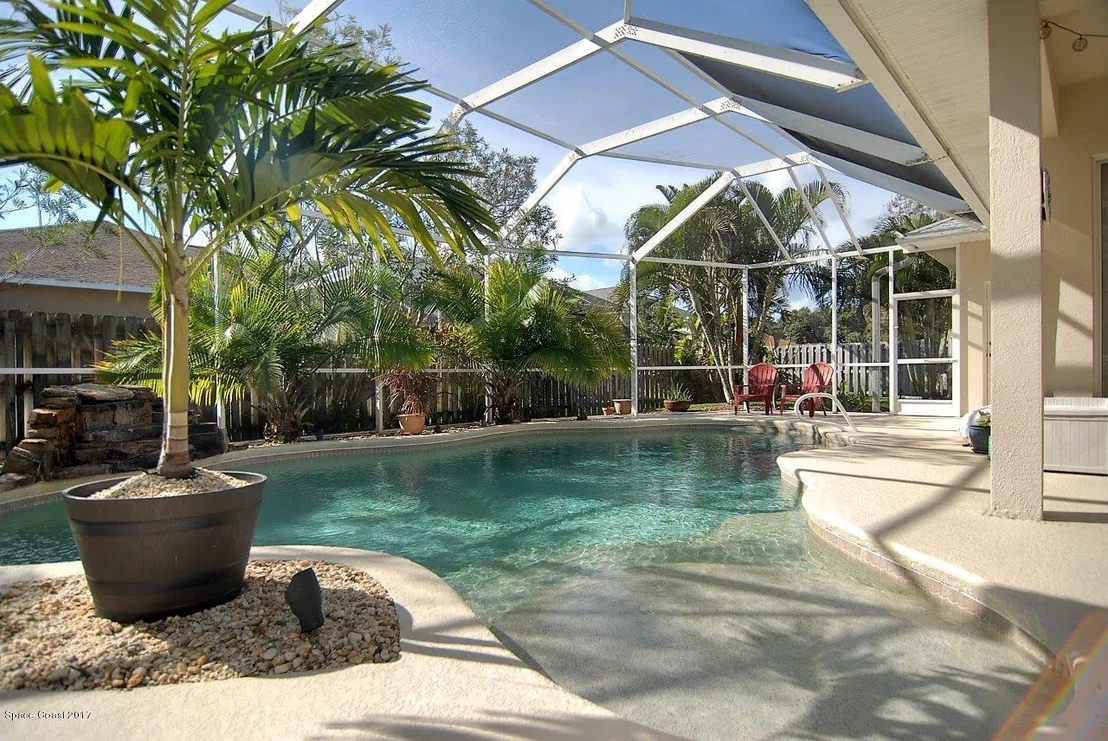 Photo of 6127 Arlington Circle