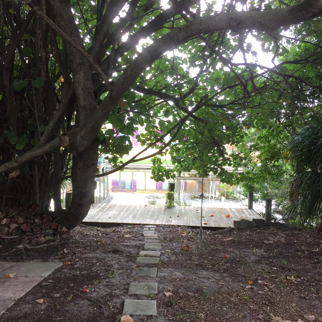 Photo of 365 Berkeley Street