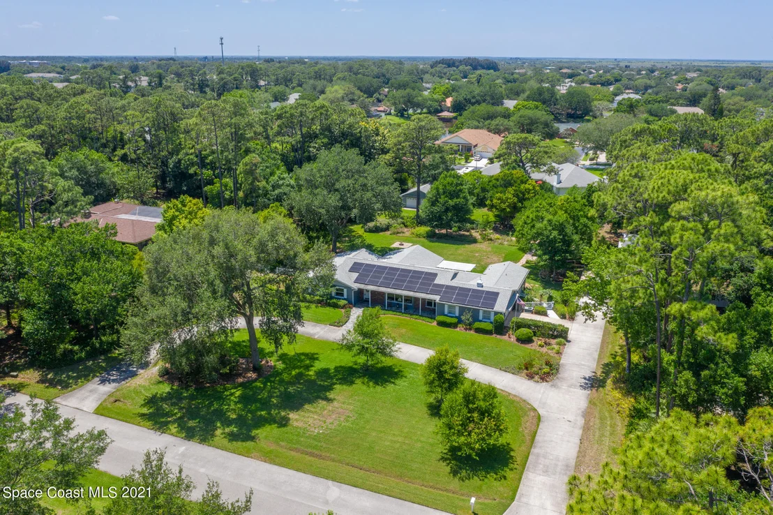 Photo of 1180 Ashlyn Drive